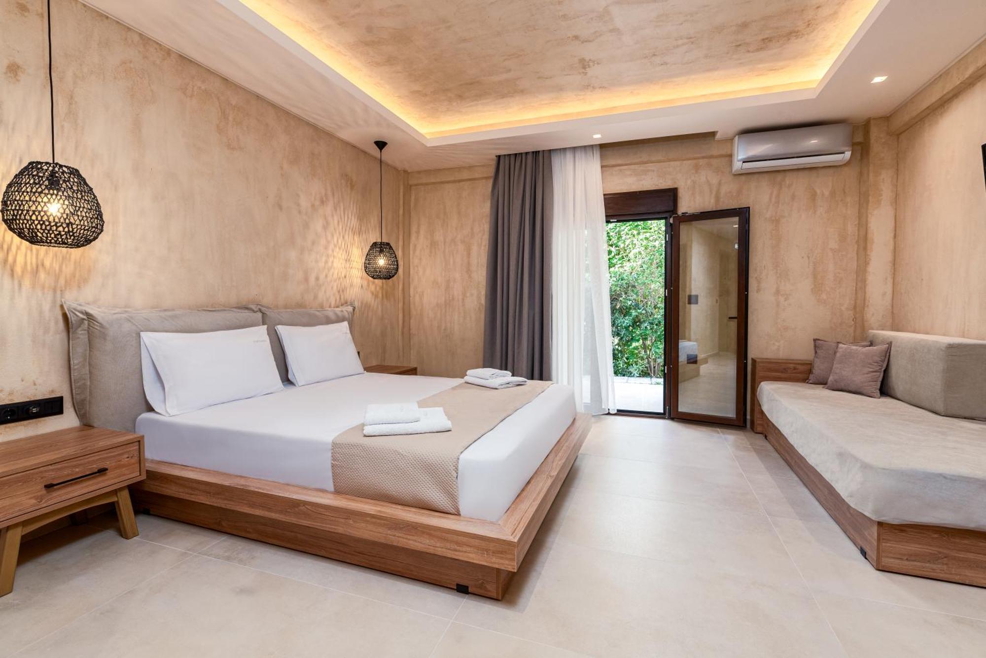 Odyssey Accommodation Pefkochori Exterior photo